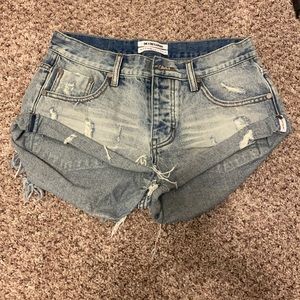 One Teaspoon Bandits cut off Jean shorts